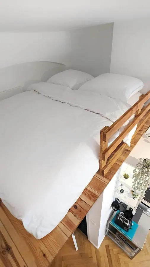 Apartamento Central, Cozy, Designed 1-Br Apt At Akazienkiez Berlim
